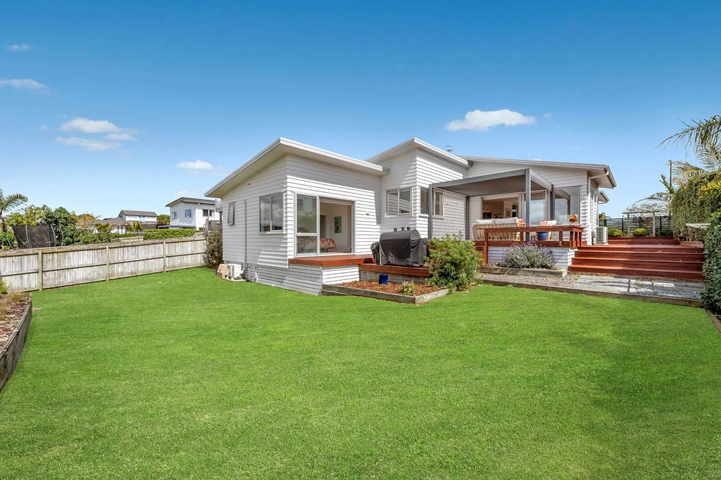 85 Liberty Crescent, Beachlands, Manukau City, Auckland