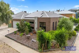 28 Inverness Drive, Junortoun