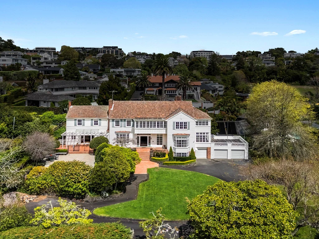Remuera 5房  Lifestyle in the Heart of Victoria Avenue