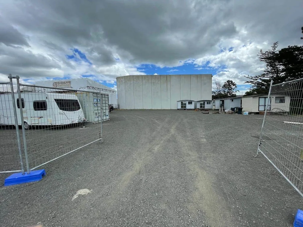 Silverdale PRIME INDUSTRIAL YARD FOR LEASE – GREAT VALUE