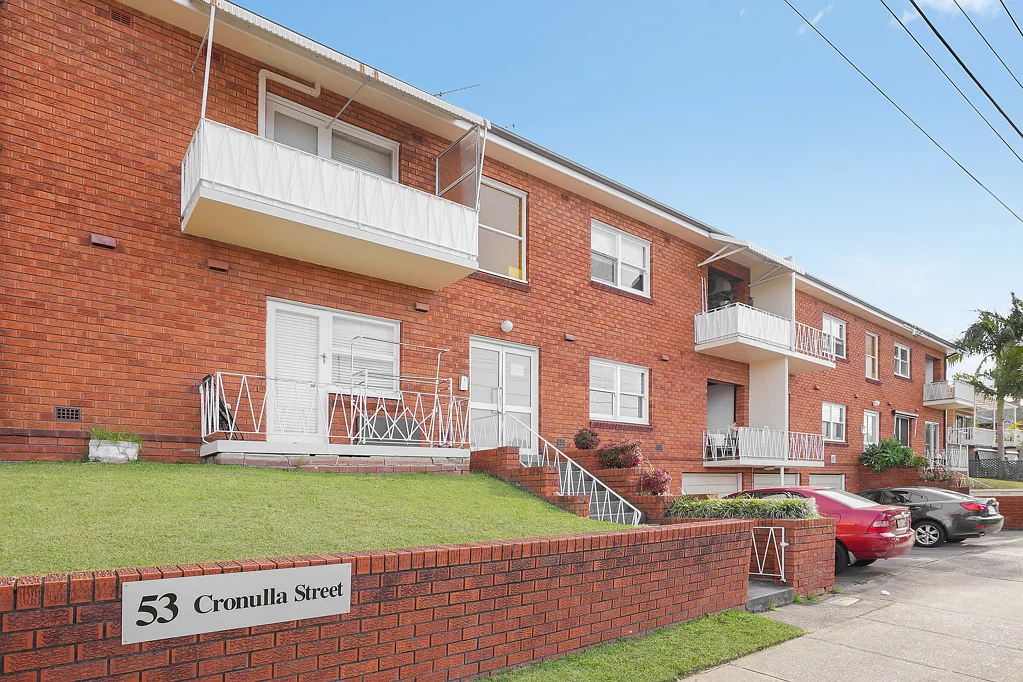 2/53 Cronulla Street, Carlton, NSW 2218