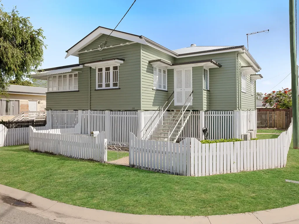 114 Livingstone Street, Berserker, QLD 4701