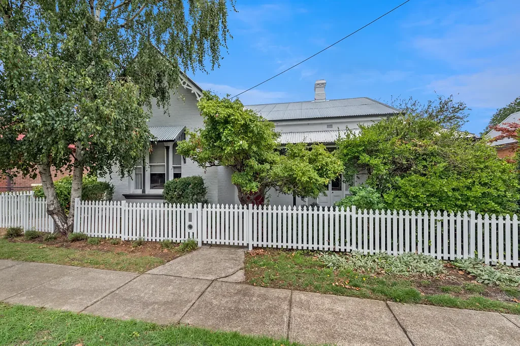 77 Bradley Street, Goulburn, NSW 2580