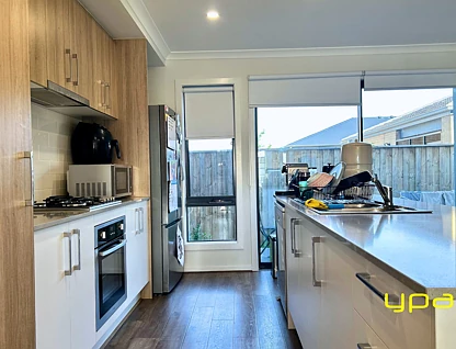 36 Verona Crescent, Fraser Rise, Western Region, 3 ห้องนอน, 2 ห้องน้ำ, House