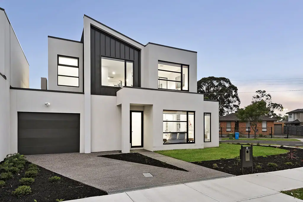 2A Cornwall Street, Hallam, VIC 3803