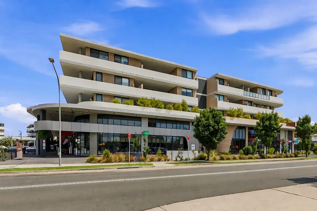 Modern 1 Bedroom Apartment with Study, Balcony & Secure Parking