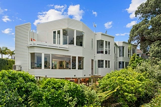 83 Ngataringa Road, Devonport, North Shore City