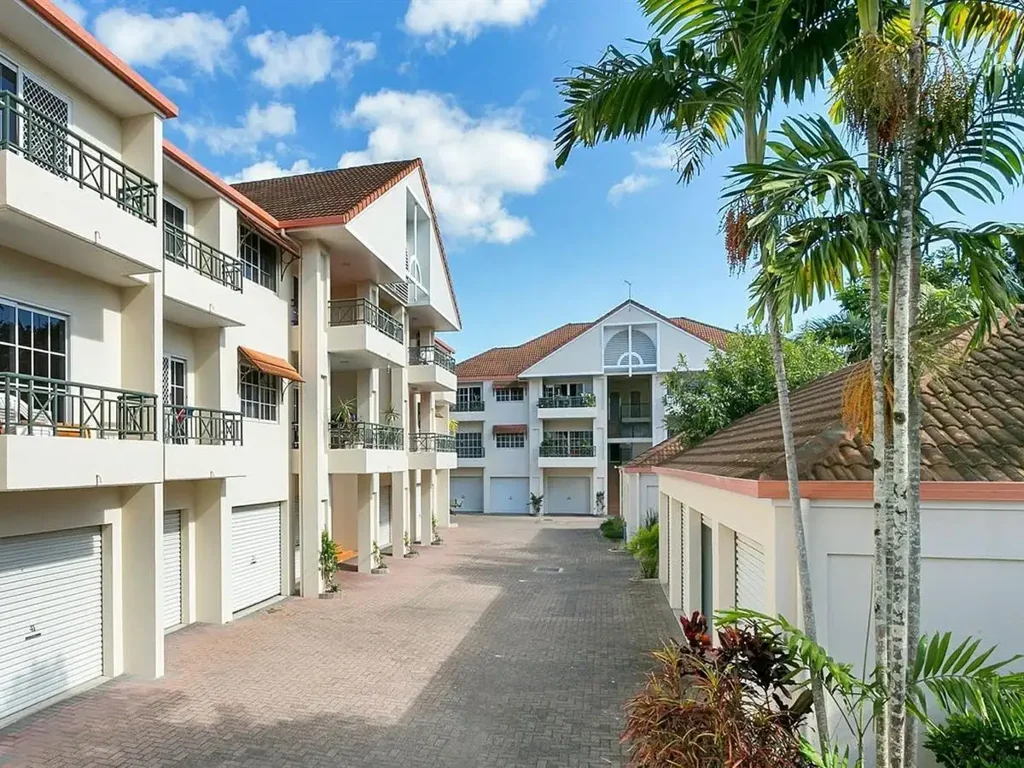 Affordable Cairns North Apartment