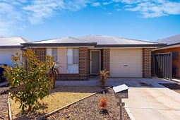 7 Myrta Avenue, Andrews Farm