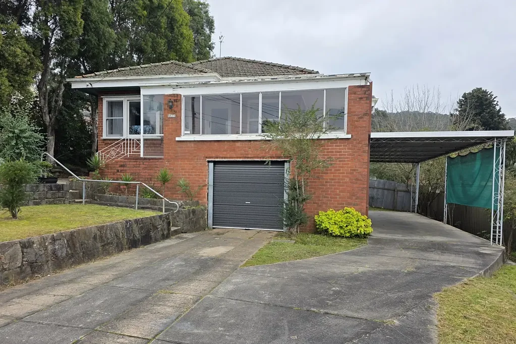 Classic Red Brick in Forrest Hill