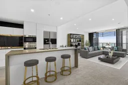 21901/21 Elizabeth Avenue, Broadbeach