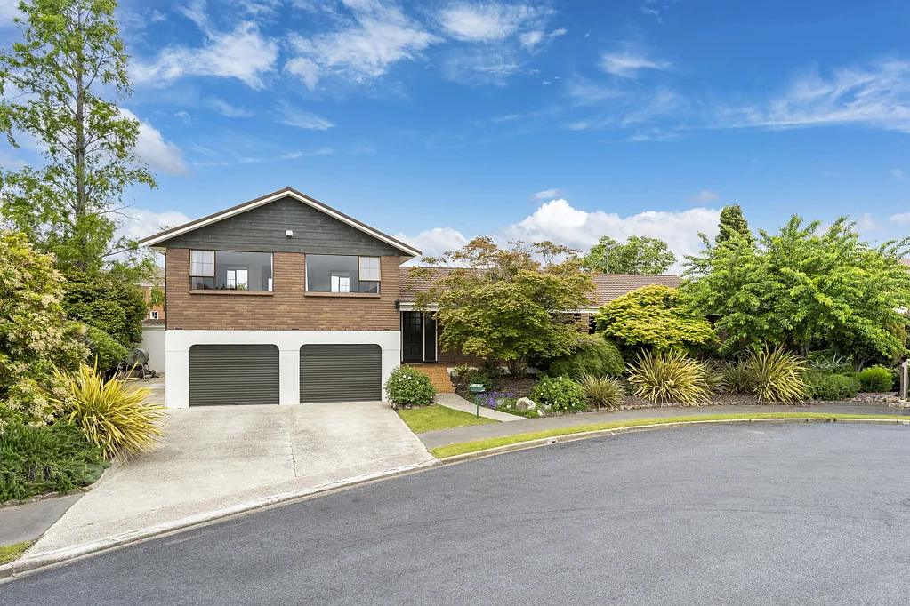 Mosgiel 5ਬੈੱਡਰੂਮ More than meets the eye – Exceptional family home