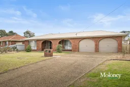 41 FEDERATION AVE, Corowa