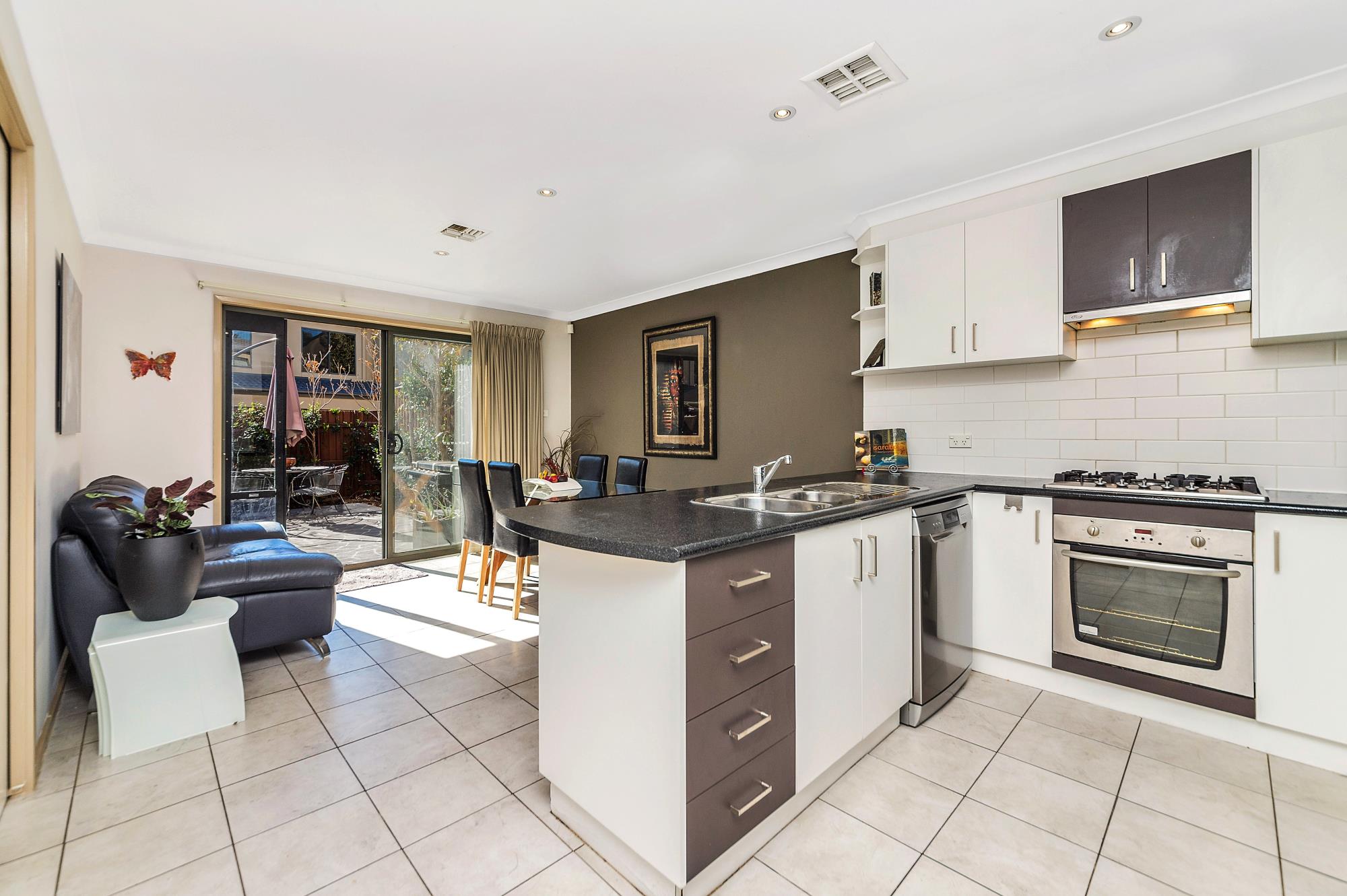 70 HURTLE AV, BONYTHON ACT 2905, 0 غرف, 0 حمامات, Townhouse