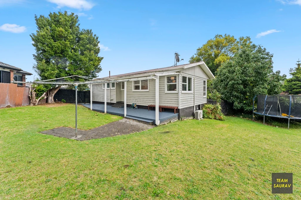 7 Rainbow Place, Wattle Downs, Manukau City, Auckland