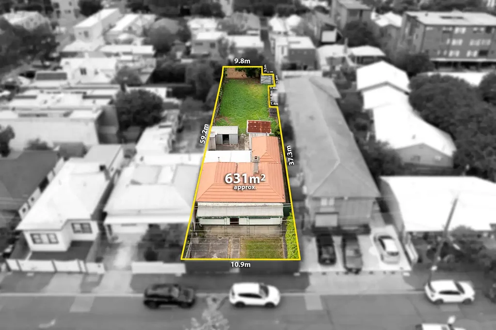 Richmond 3ห้องนอน A Smart Buy in Today's Market - With Dual Frontage