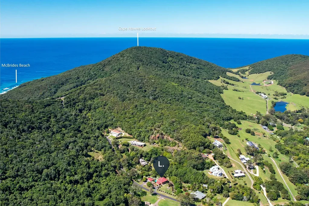 264 Cape Hawke Drive, Forster, NSW 2428