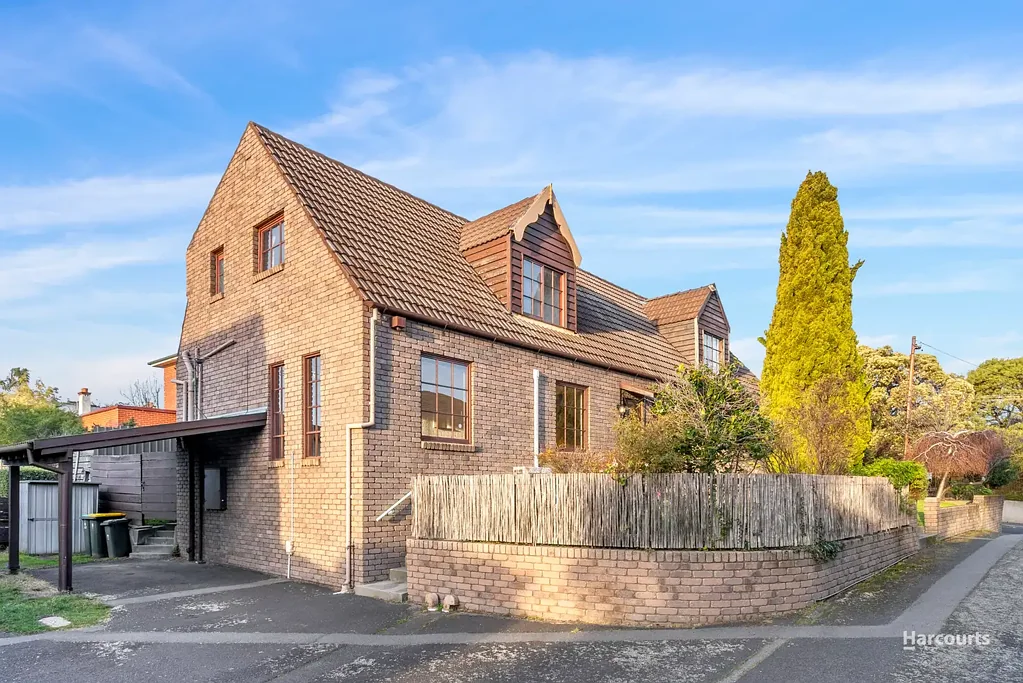 2/4A Boa Vista Road, New Town, TAS 7008