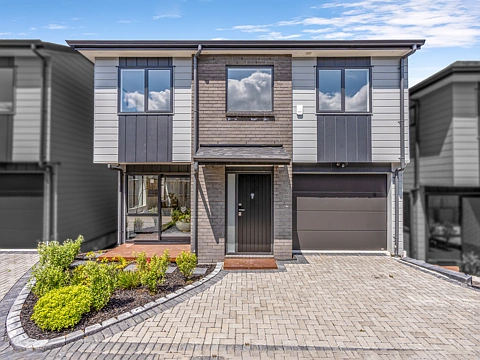 Papatoetoe 4房  Stand-Alone -Grab A Deal - Urgent Sale - Don't Miss Out!!!