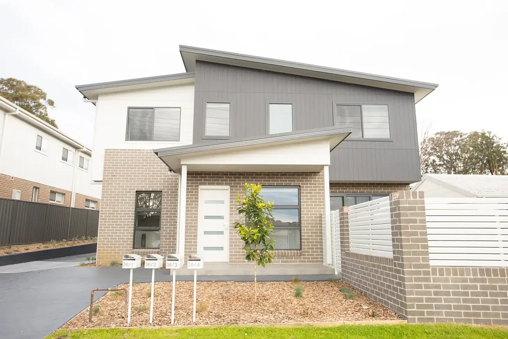 Luxury Townhouse!