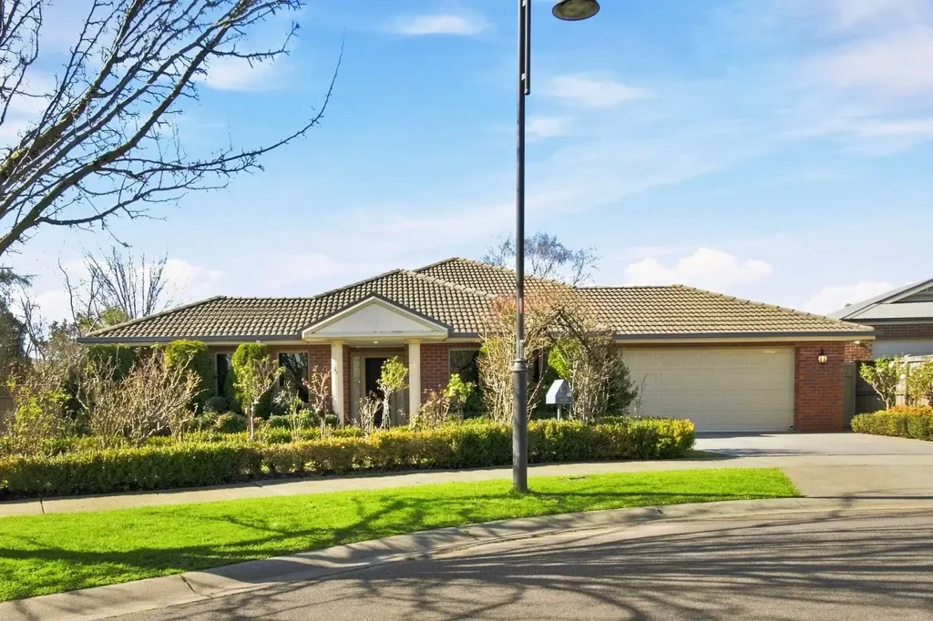 Traralgon 4 Bedroom Family Space. West End Living. Right Here in Traralgon