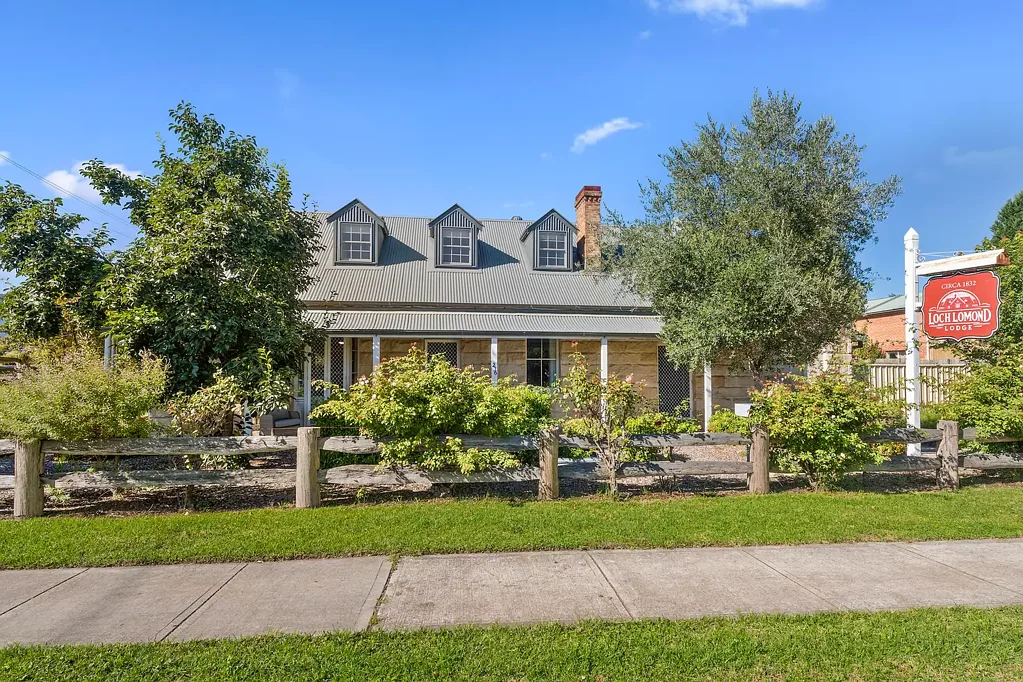 Mittagong 6 Bedroom A Rare Historic Residence with Character, Space & Convenience