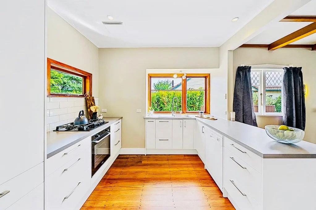 Waiwhetu 4房  Modern Comfort in the Heart of Waiwhetu