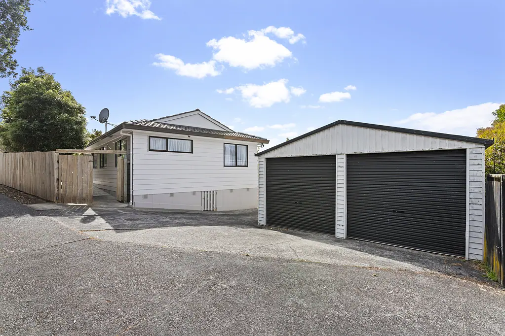 208 Solar Road, Glen Eden, Waitakere City, Auckland