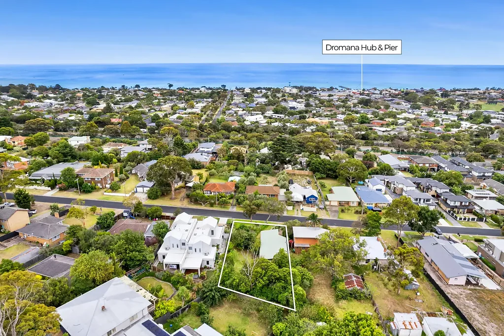 13 Seaview Parade, Dromana, VIC 3936
