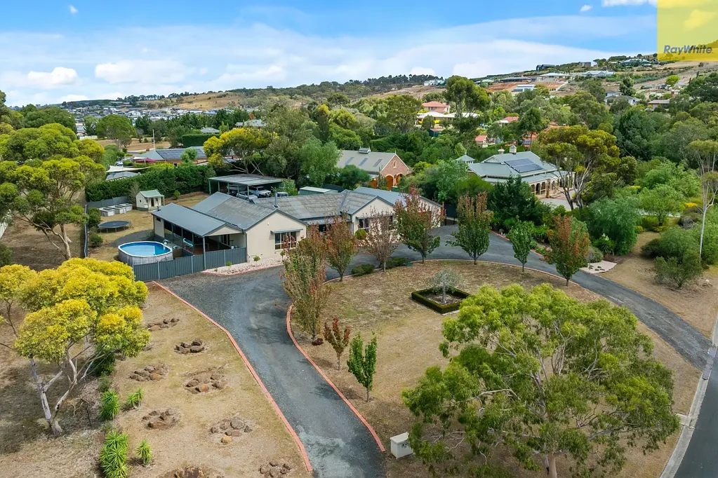 19 Manning Boulevard, Darley, VIC 3340