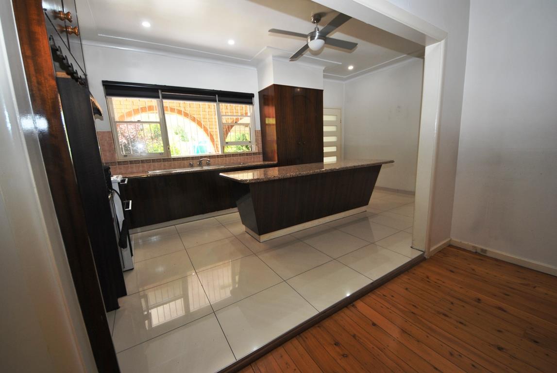 121 ASHBY AV, YAGOONA NSW 2199, 0 phòng ngủ, 0 phòng tắm, House