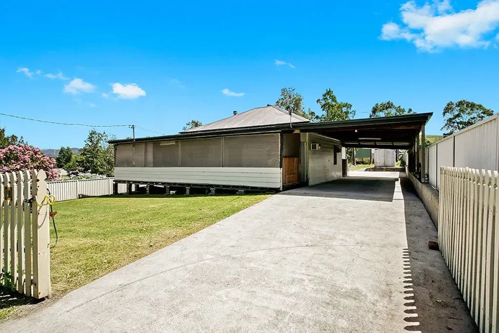 18 Church Street, Gresford, NSW 2311