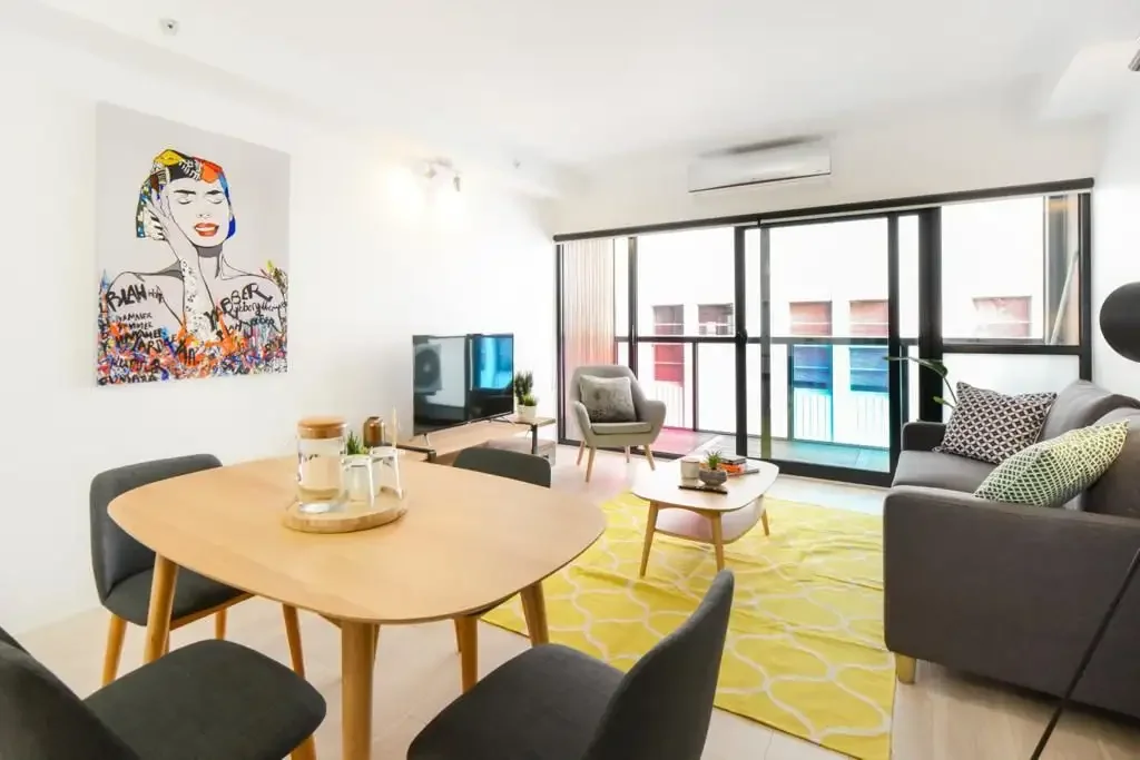 Furnished Modern Apartment in the heart of CBD