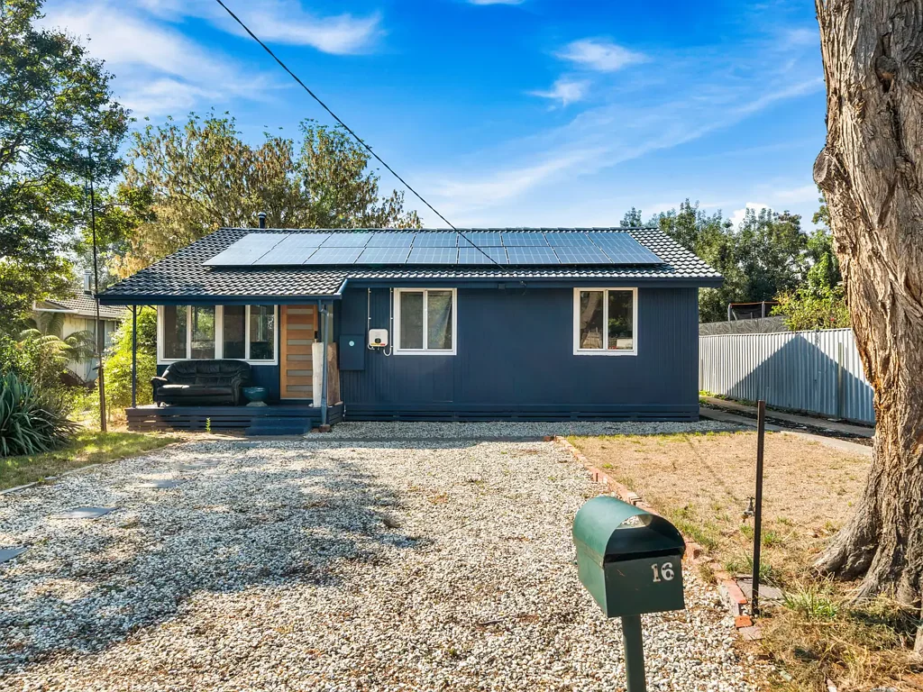 16 Murphy Street, Mansfield, VIC 3722