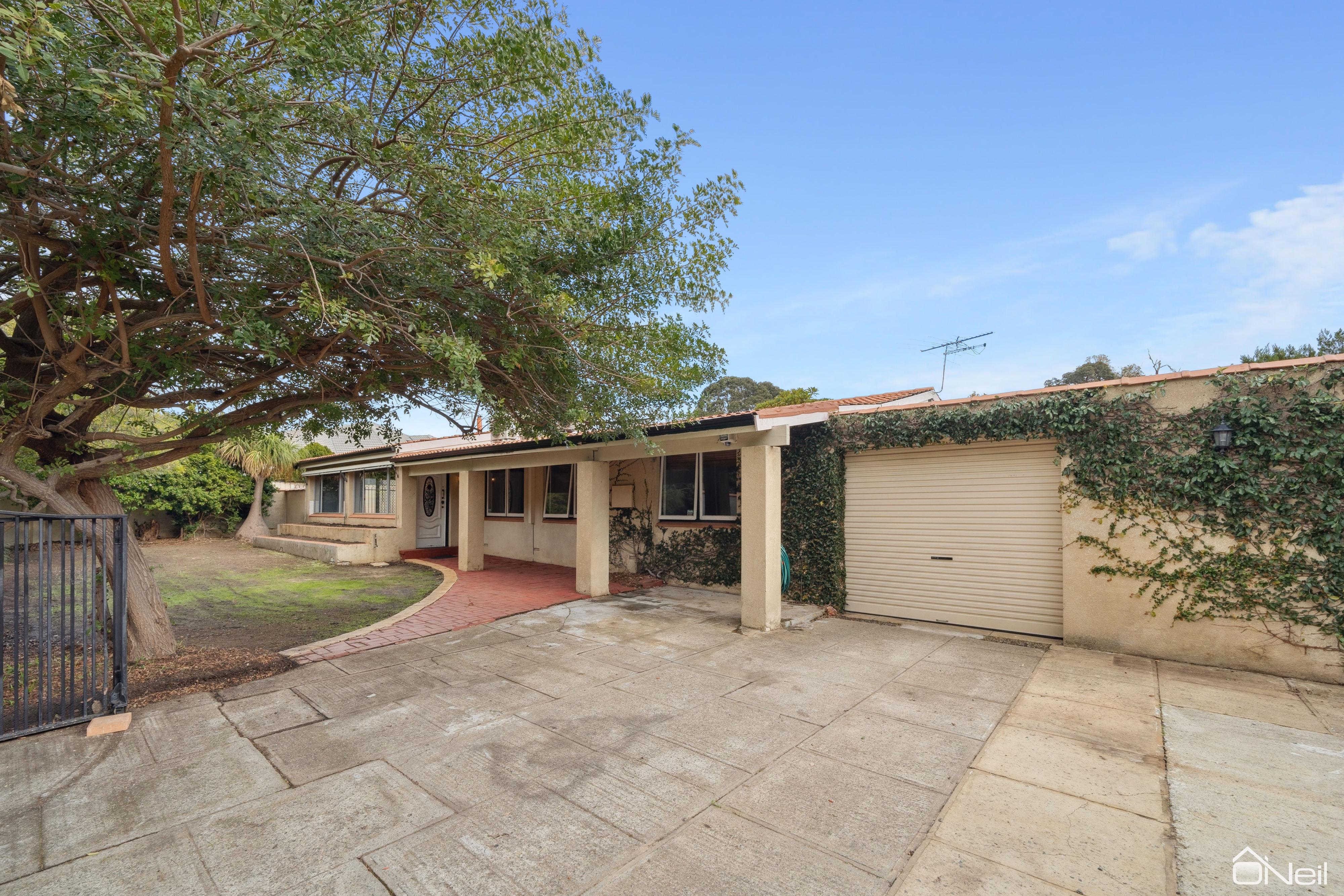 169 SCHRUTH ST SOUTH, ARMADALE WA 6112, 0部屋, 0バスルーム, House