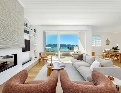 62 Avoca Drive, Avoca Beach, NSW 2251, 4房, 3浴, 独立屋