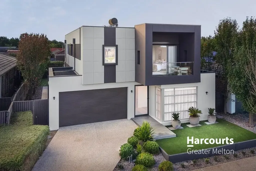Fraser Rise 4कमरा Double-Storey Grandeur with Bespoke Architectural Design