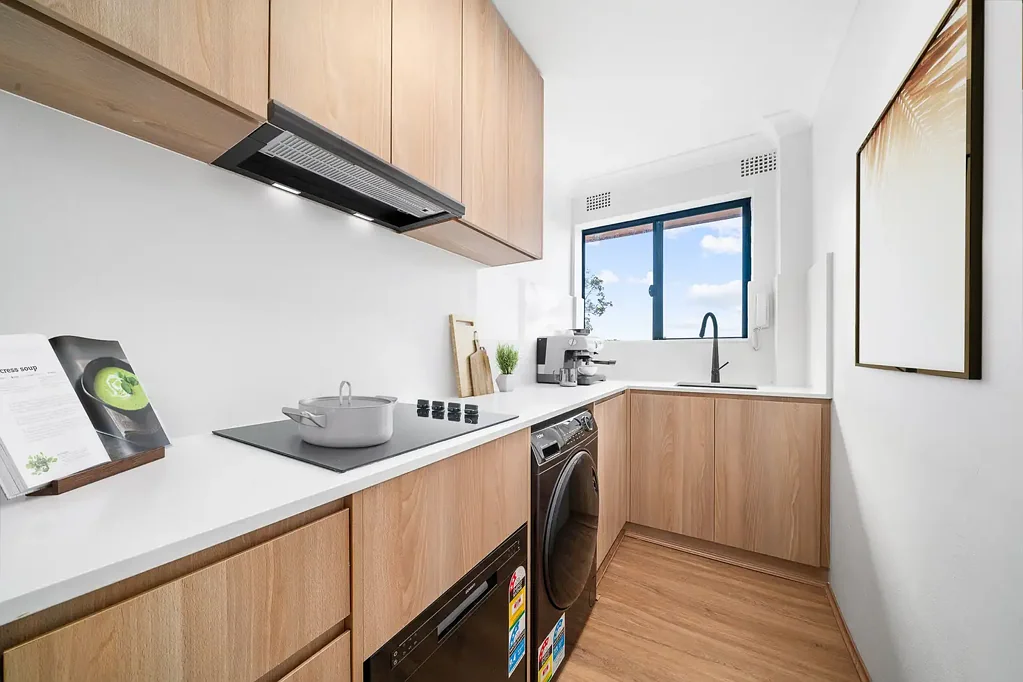 Fully renovated one bedroom Apartment in great location.
