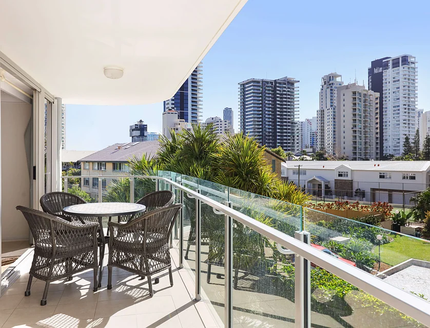 3C/3540 Main Beach Parade, Main Beach, QLD 4217, 2房, 2浴, 排房