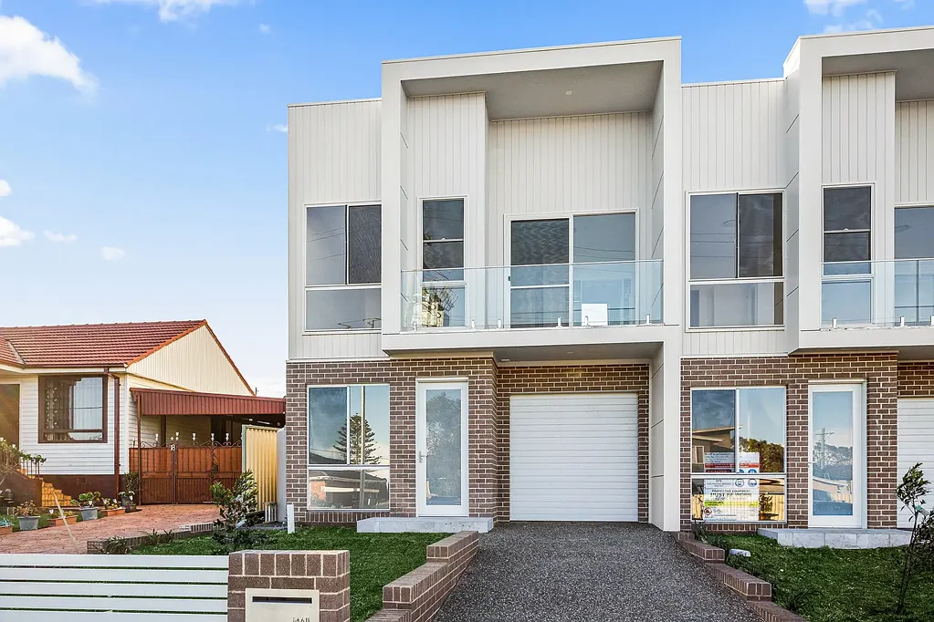 Modern Four Bedroom Terrace