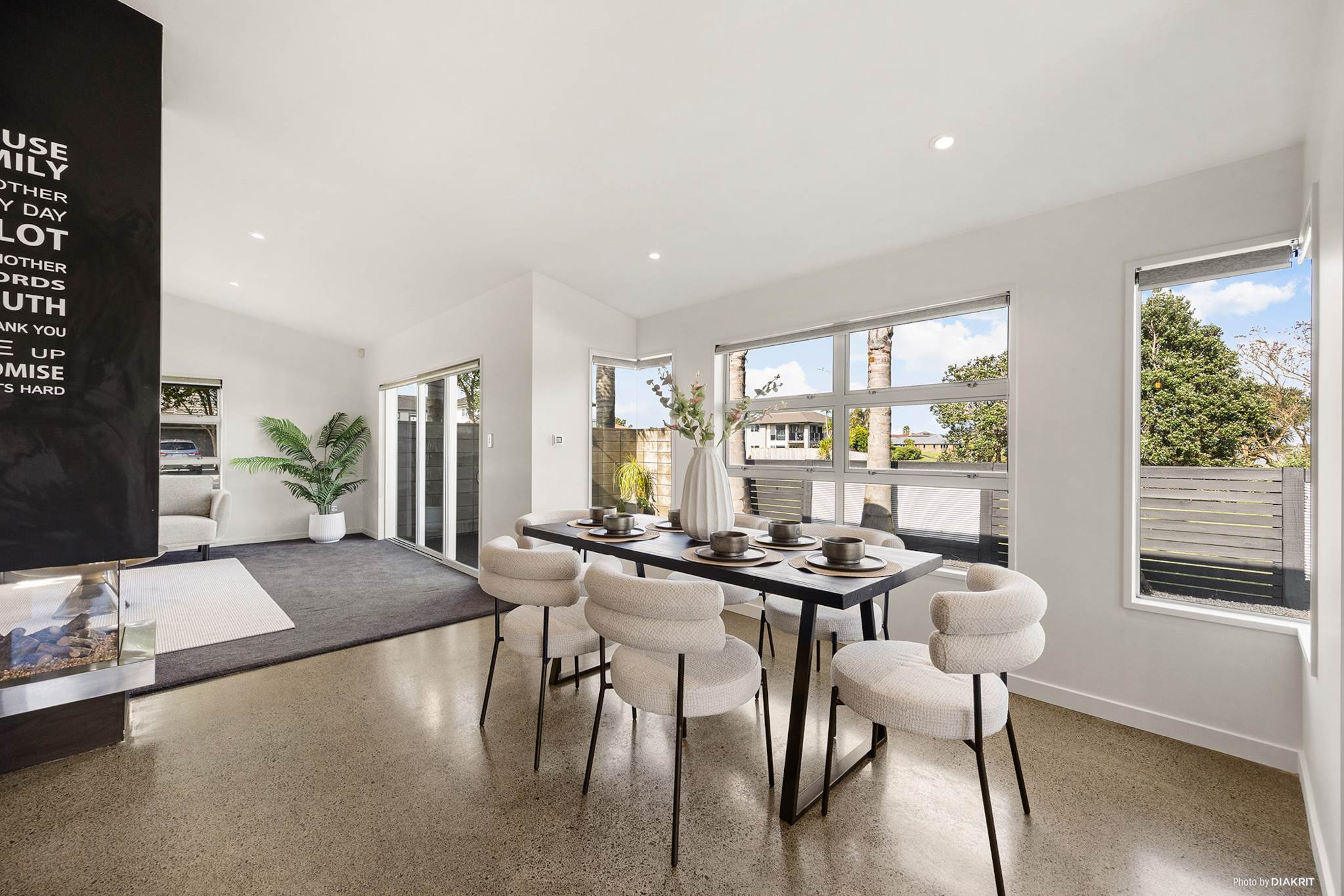 22 Stranraer Crescent, Wattle Downs, photo 10