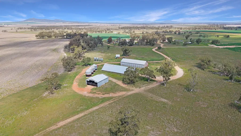Spring Ridge Significant Liverpool Plains Holding in the Favoured Spring Ridge District