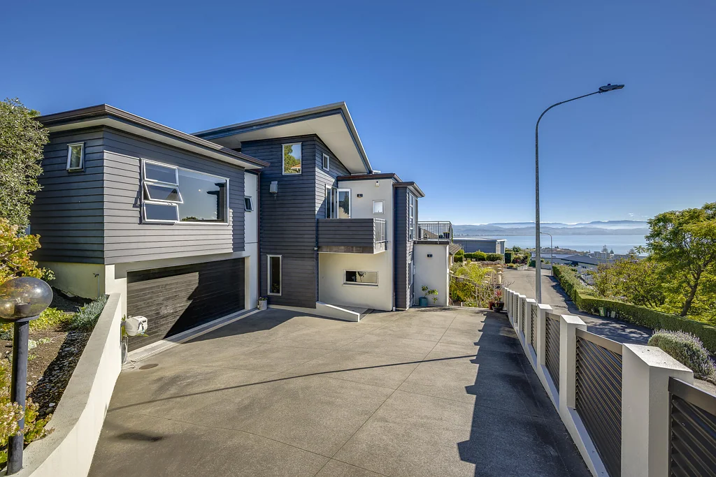 Napier Hill 4房  A Rare Hawkes Bay Opportunity
