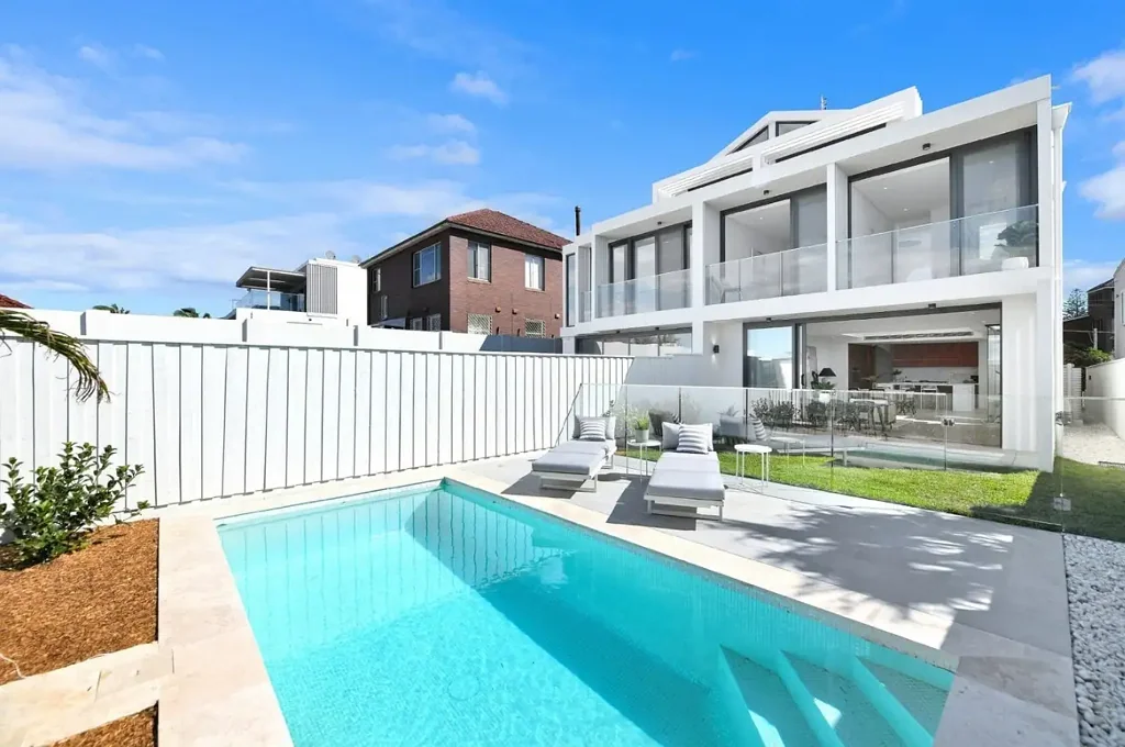 Coastal Luxury Four Bedroom Residence with Ocean Views