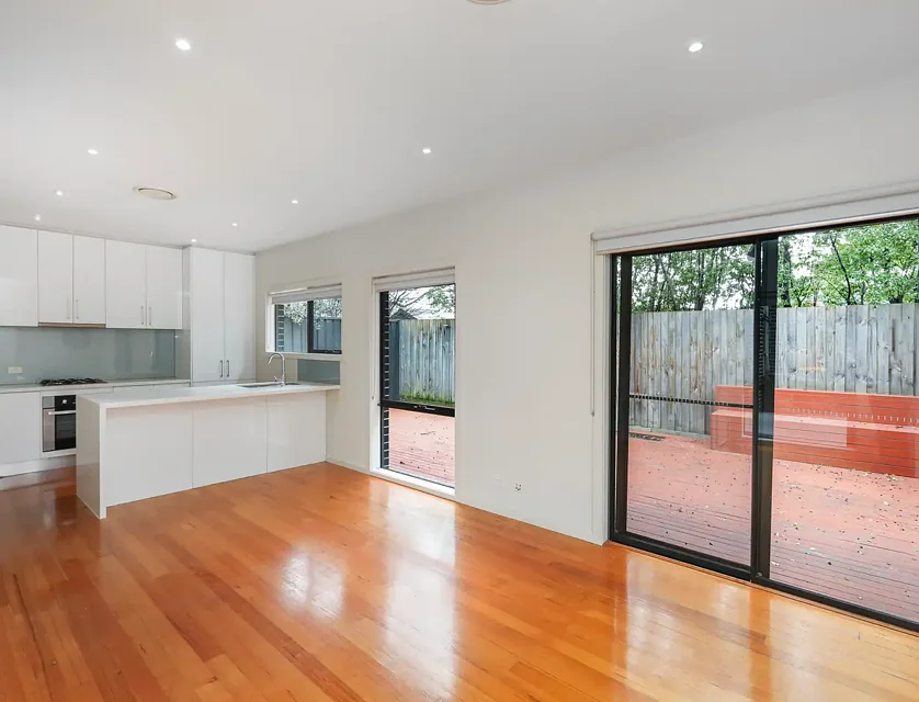 3/12 Kerferd Street, Essendon North, VIC 3041, 2 ਕਮਰੇ, 2 ਬਾਥਰੂਮ, Townhouse