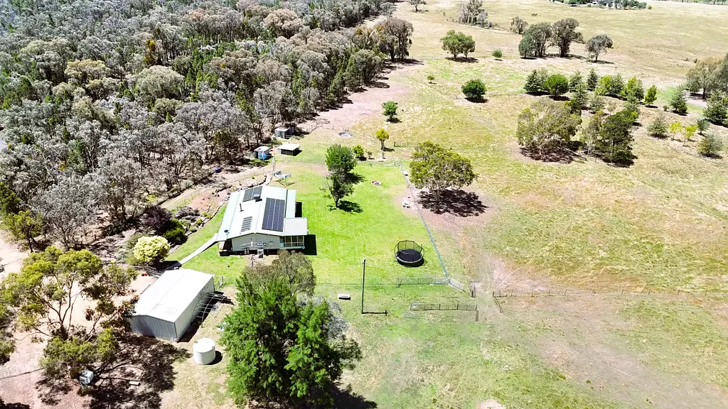 Grenfell 4ห้องนอน Escape to the country living and the serenity of 60 Adelargo Road Grenfell