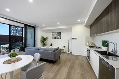Lewisham 1Zimmer Designer One Bedroom with secure parking and storage.