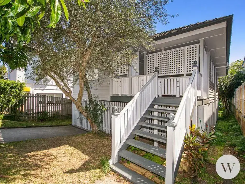 Charming Air Conditioned Queenslander