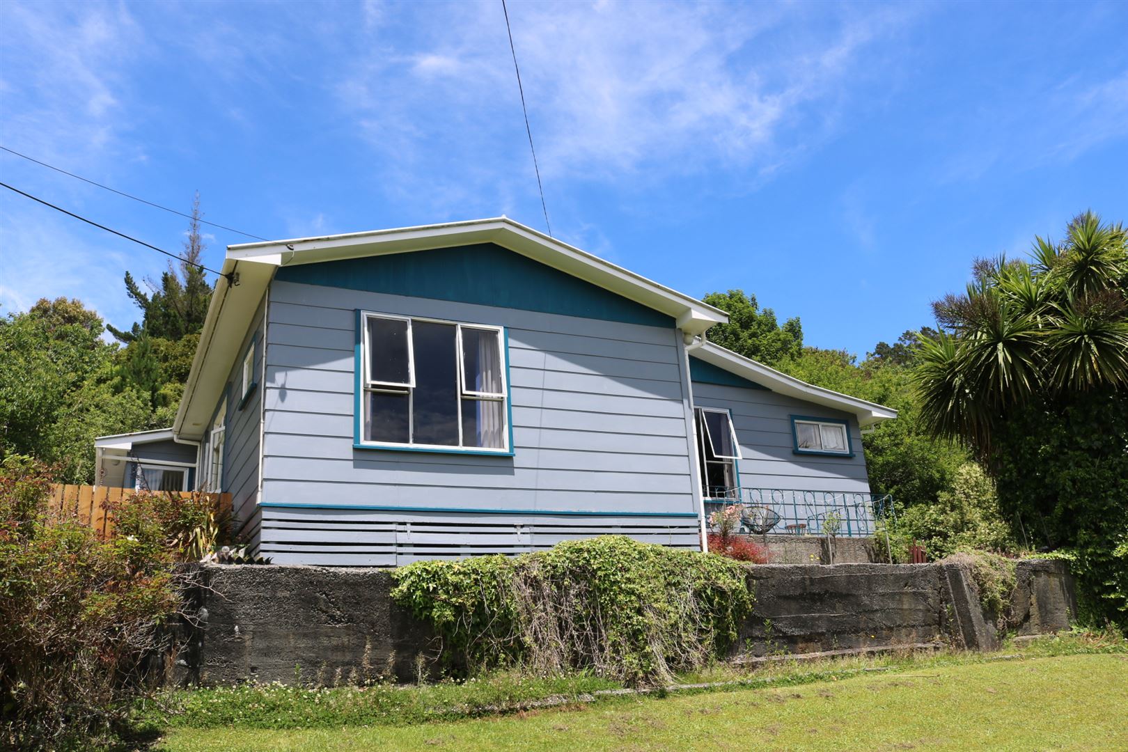 9 Ross Street, Dunollie, Grey, 3 rūma, 1 rūma horoi