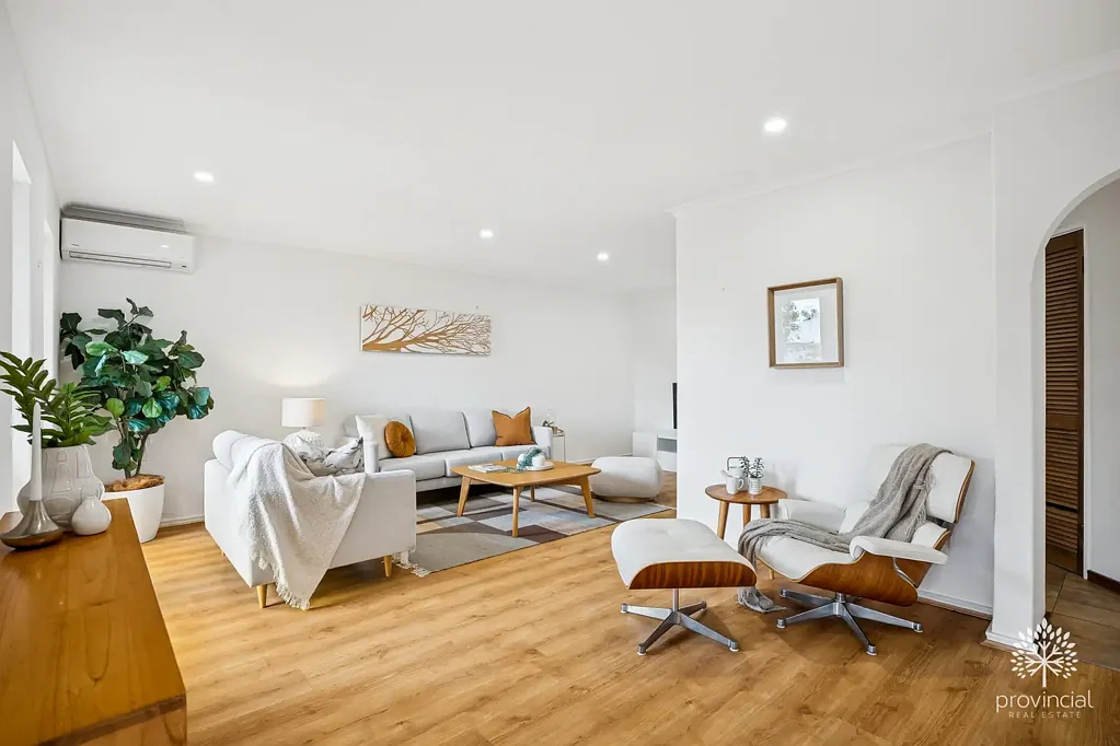 Viveash 4غرفة نوم A Beautiful Beginning